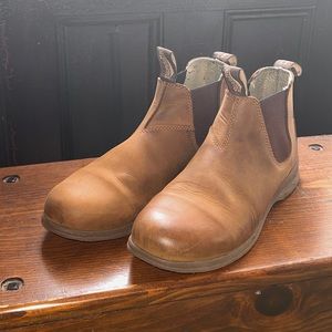 Blundstones Brown Actives Boot 1397 Rustic Suede Genuine Leather